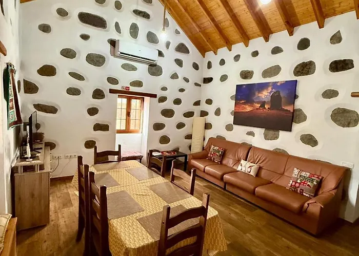 Casa Naranjo